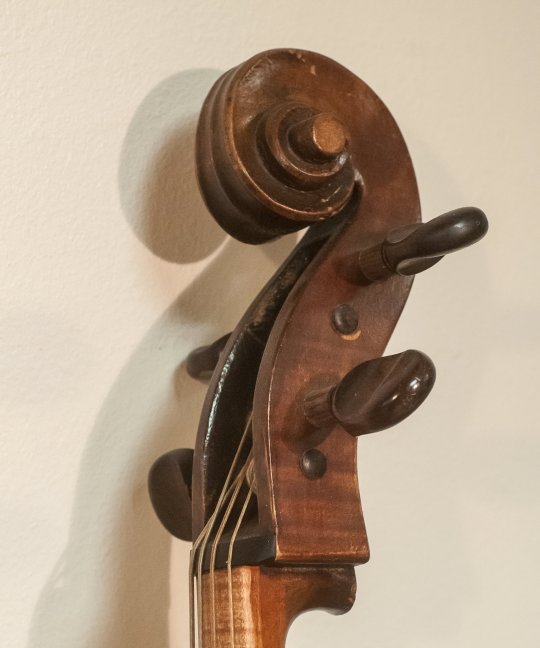 volute_de_violoncelle_ancien